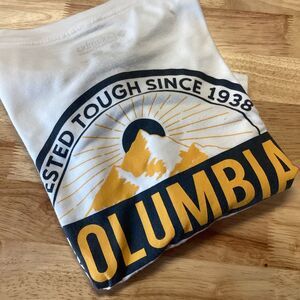 Men’s Columbia Short Sleeved‎ Tee - Medium